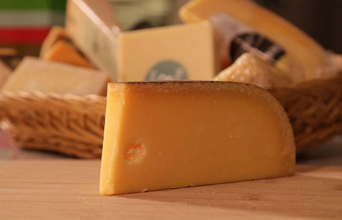 121318_ChadthecheeseGuy_Gouda_700x450